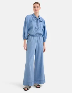 Bow Blouse Blauw By Mieke